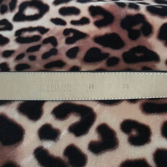 Donald J. Pliner Bead Worked Leather Belt Medium - Picture 8 of 8